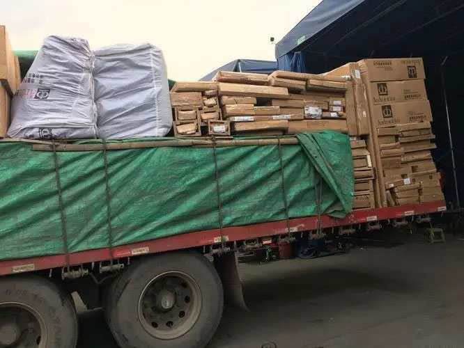尼勒克家具托运